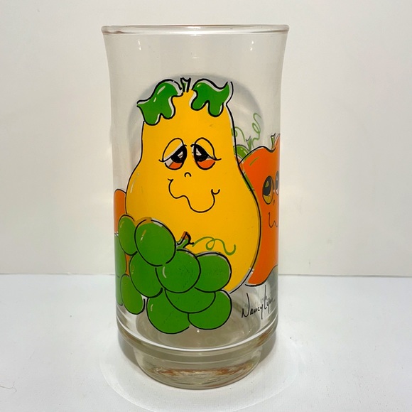 Set of 5 Vintage 1970's Glasses! Happy Fruit! Anchor Hocking art by Nancy Lynn! - Picture 3 of 6